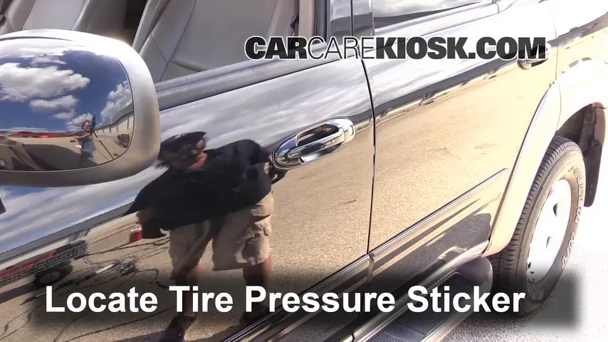2002 Toyota Sequoia SR5 4.7L V8 Tires & Wheels Check Tire Pressure